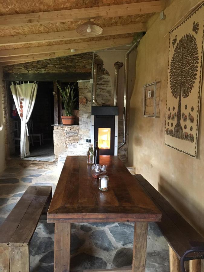 Albergue Eco El Beso - Vegano Tríacastela Exteriör bild